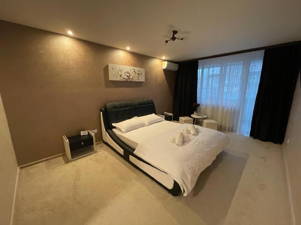 Cezara Apartment Galati  Exterior photo